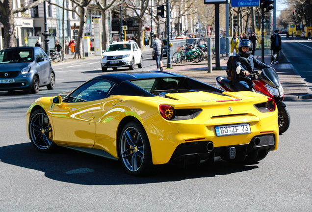 Ferrari 488 Spider