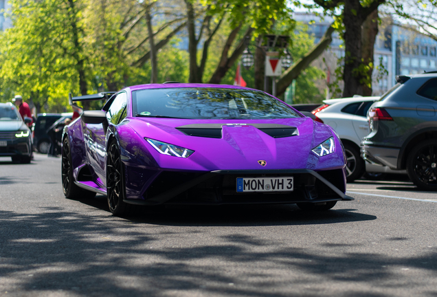 Lamborghini Huracán LP640-2 STO