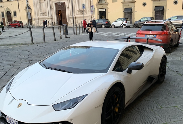 Lamborghini Huracán LP640-4 Performante