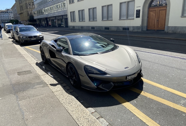 McLaren 570S