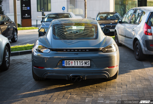 Porsche 718 Cayman GTS