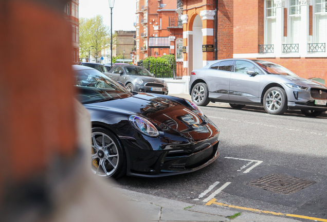 Porsche 992 GT3 Touring