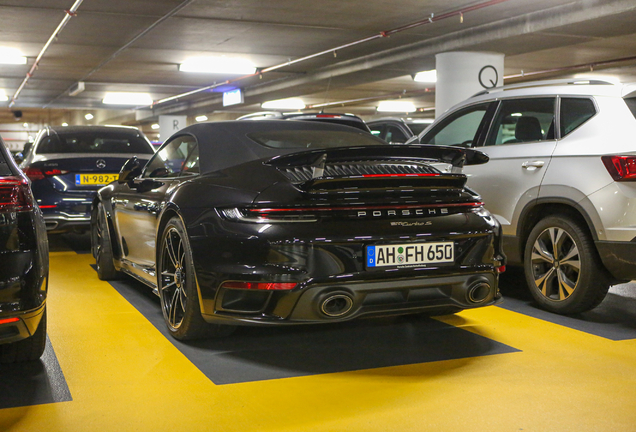 Porsche 992 Turbo S Cabriolet