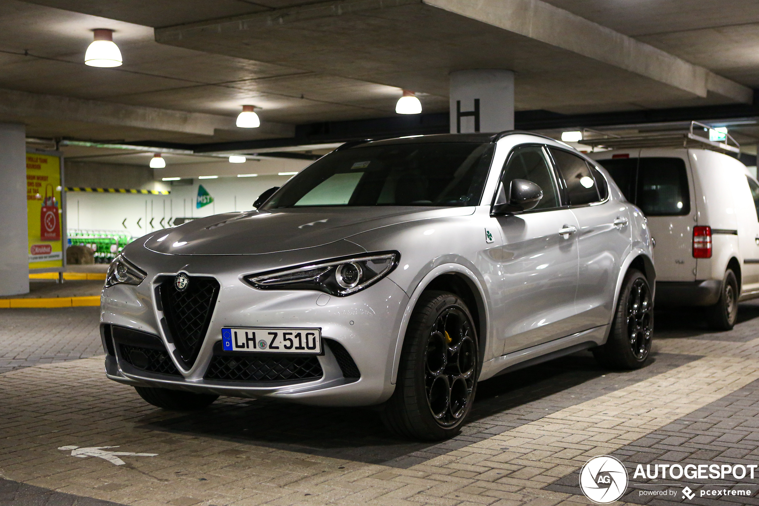 Alfa Romeo Stelvio Quadrifoglio 2020