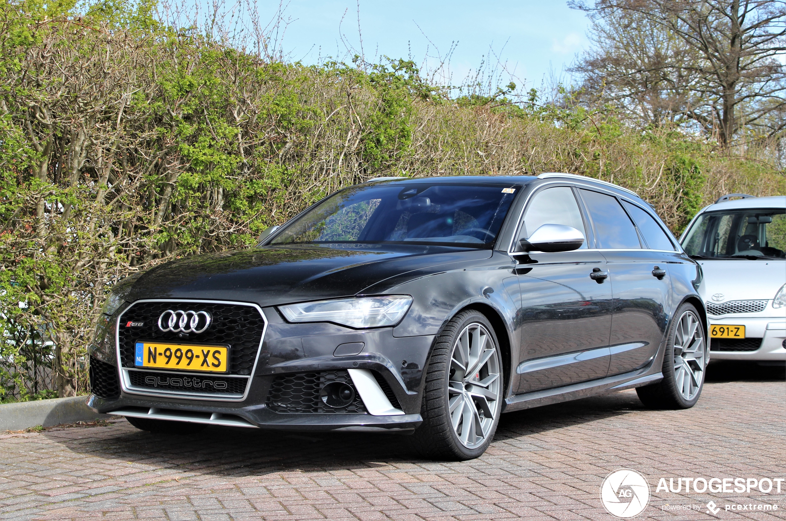 Audi RS6 Avant C7 2015