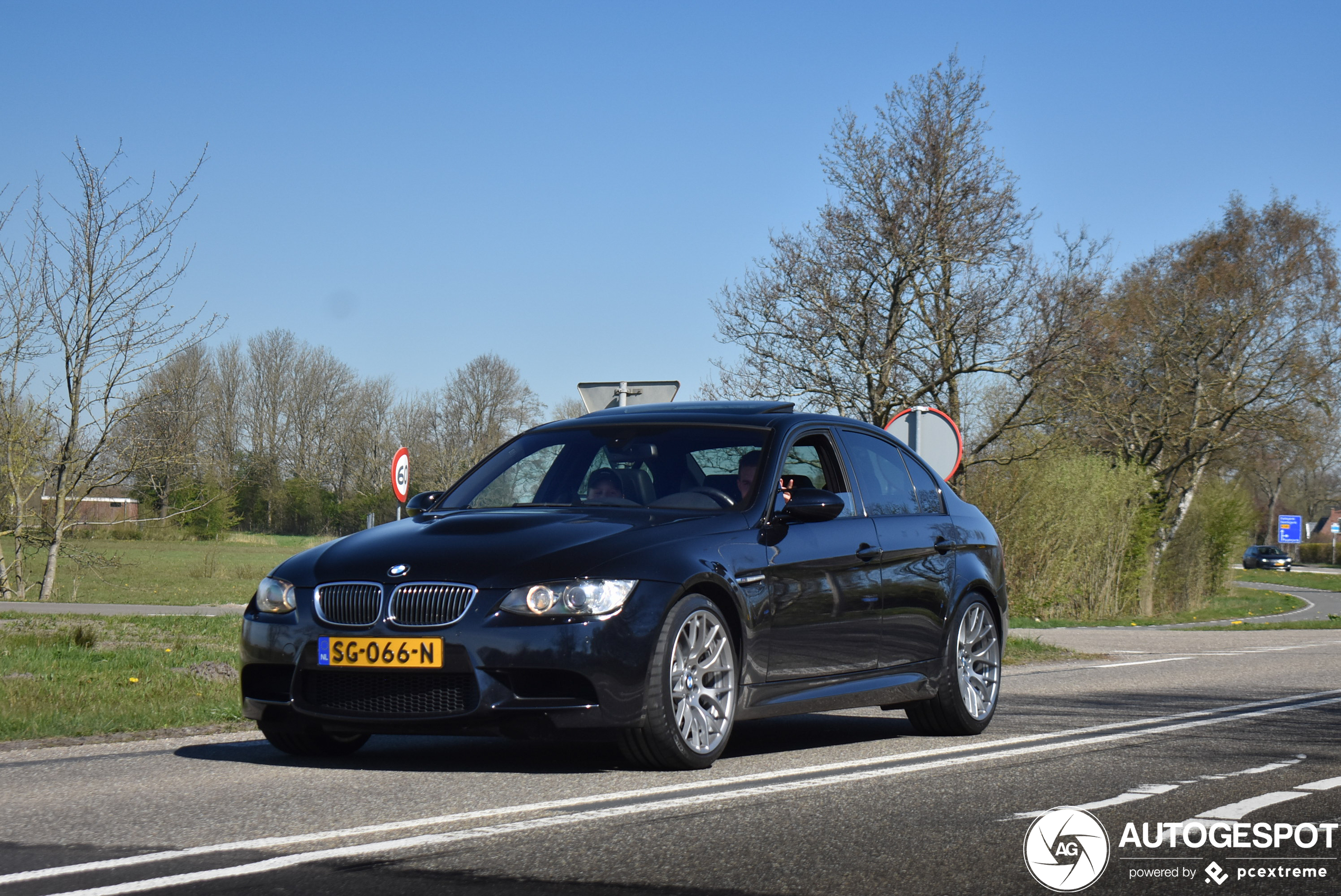 BMW M3 E90 Sedan 2009