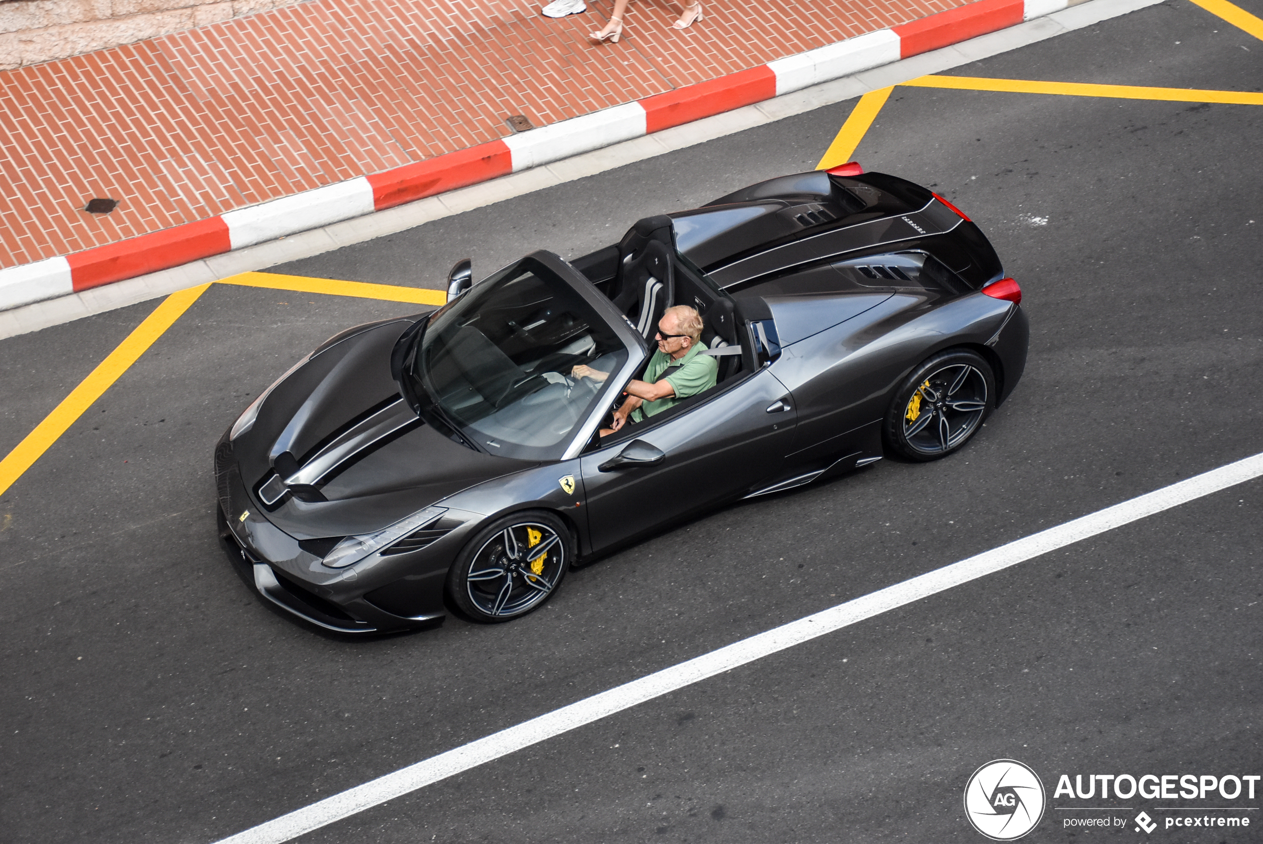 Ferrari 458 Speciale A - 18 April 2022 - Autogespot