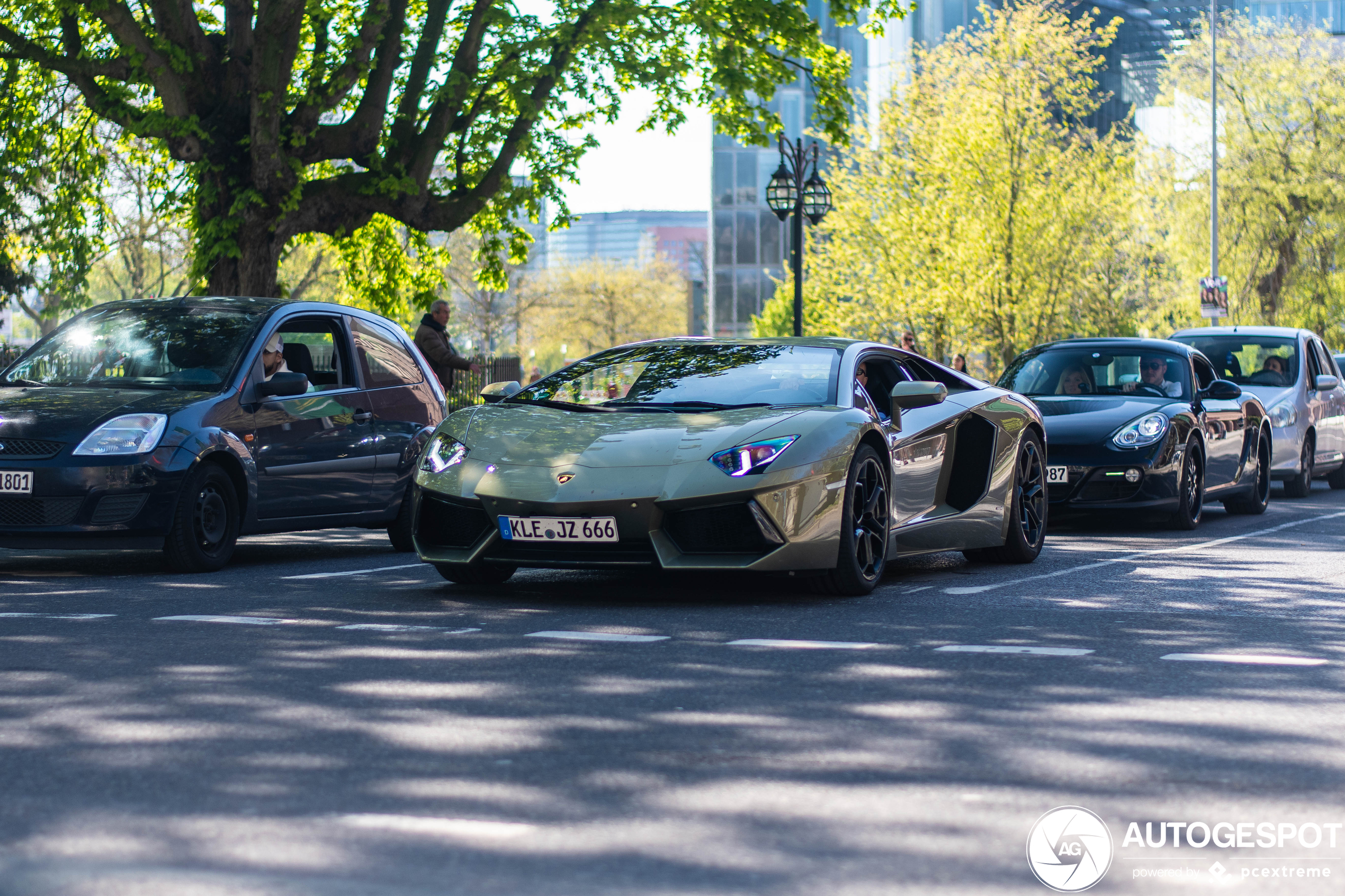 Lamborghini Aventador LP700-4