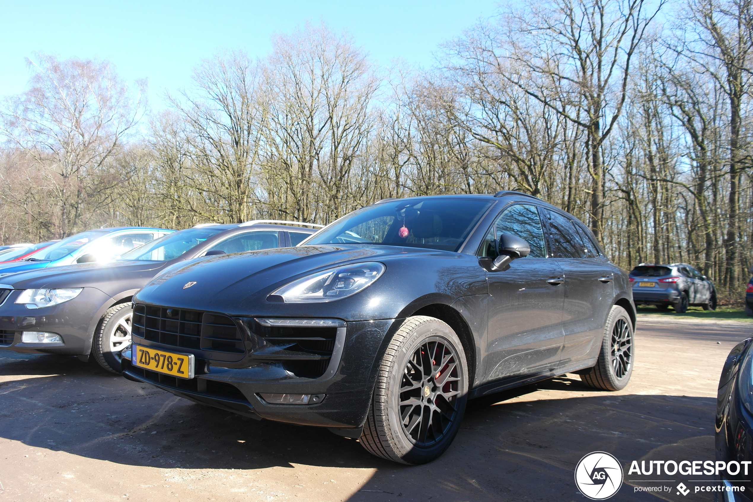 Porsche 95B Macan GTS