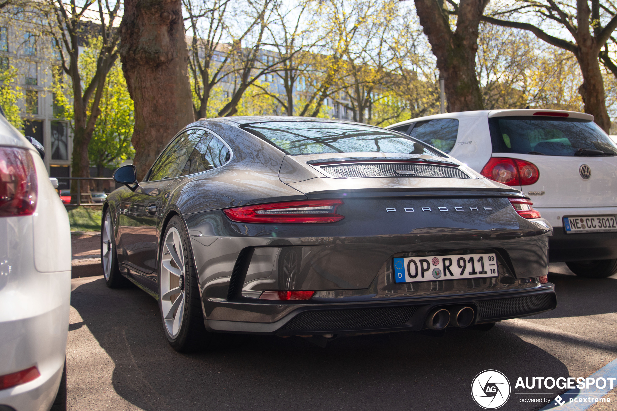 Porsche 991 GT3 Touring