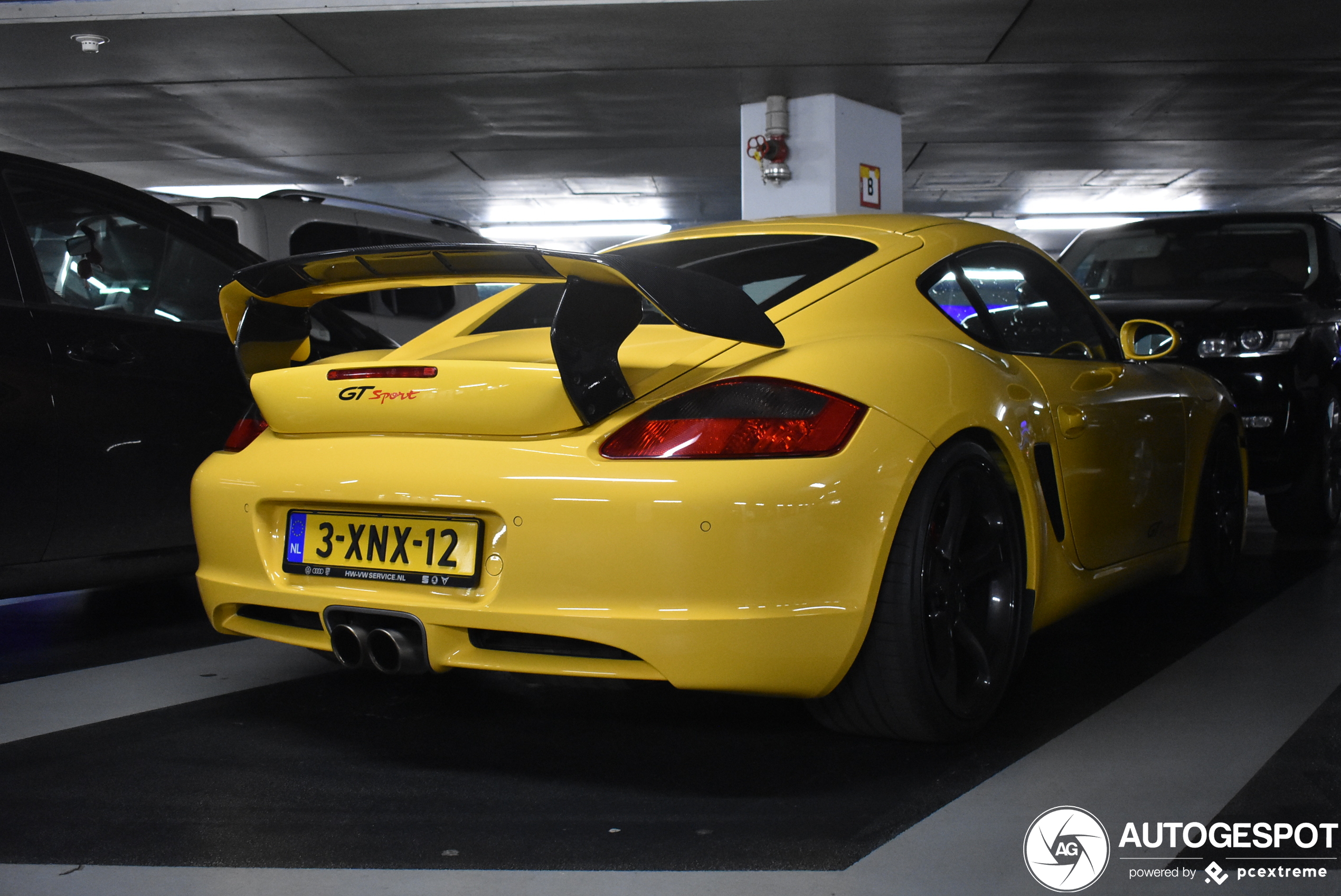 Porsche TechArt Cayman GT Sport