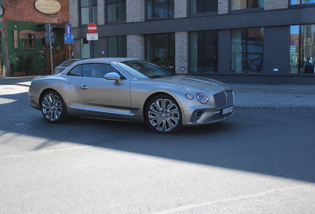 Bentley Continental GTC V8 2020 Mulliner