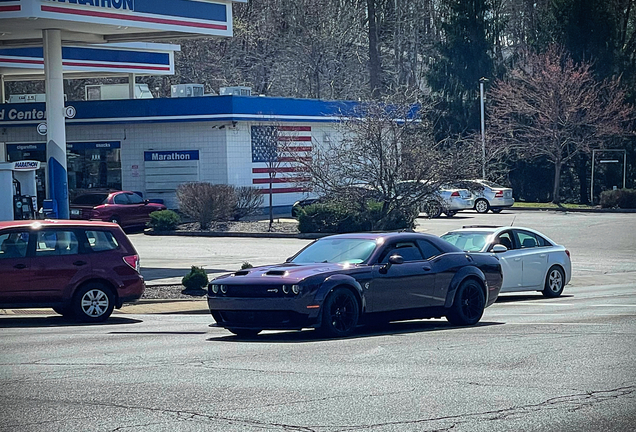 Dodge Challenger SRT Hellcat Redeye Widebody