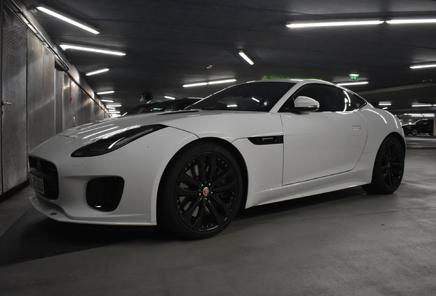 Jaguar F-TYPE P380 Coupé