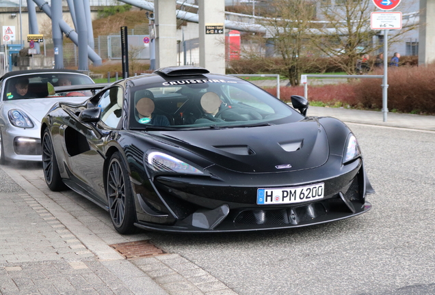 McLaren 620R