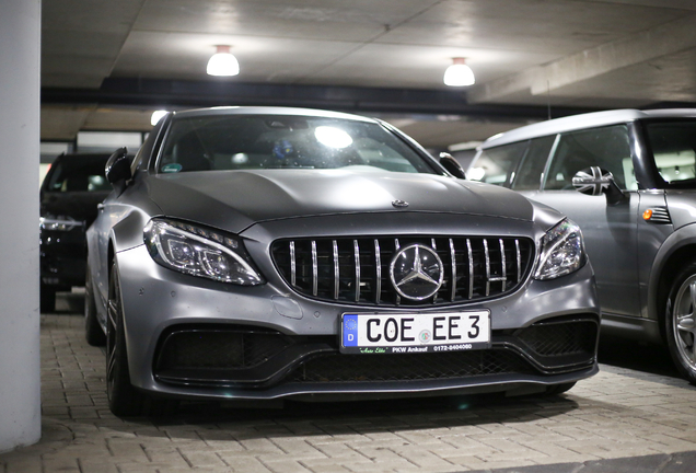 Mercedes-AMG C 63 S Coupé C205