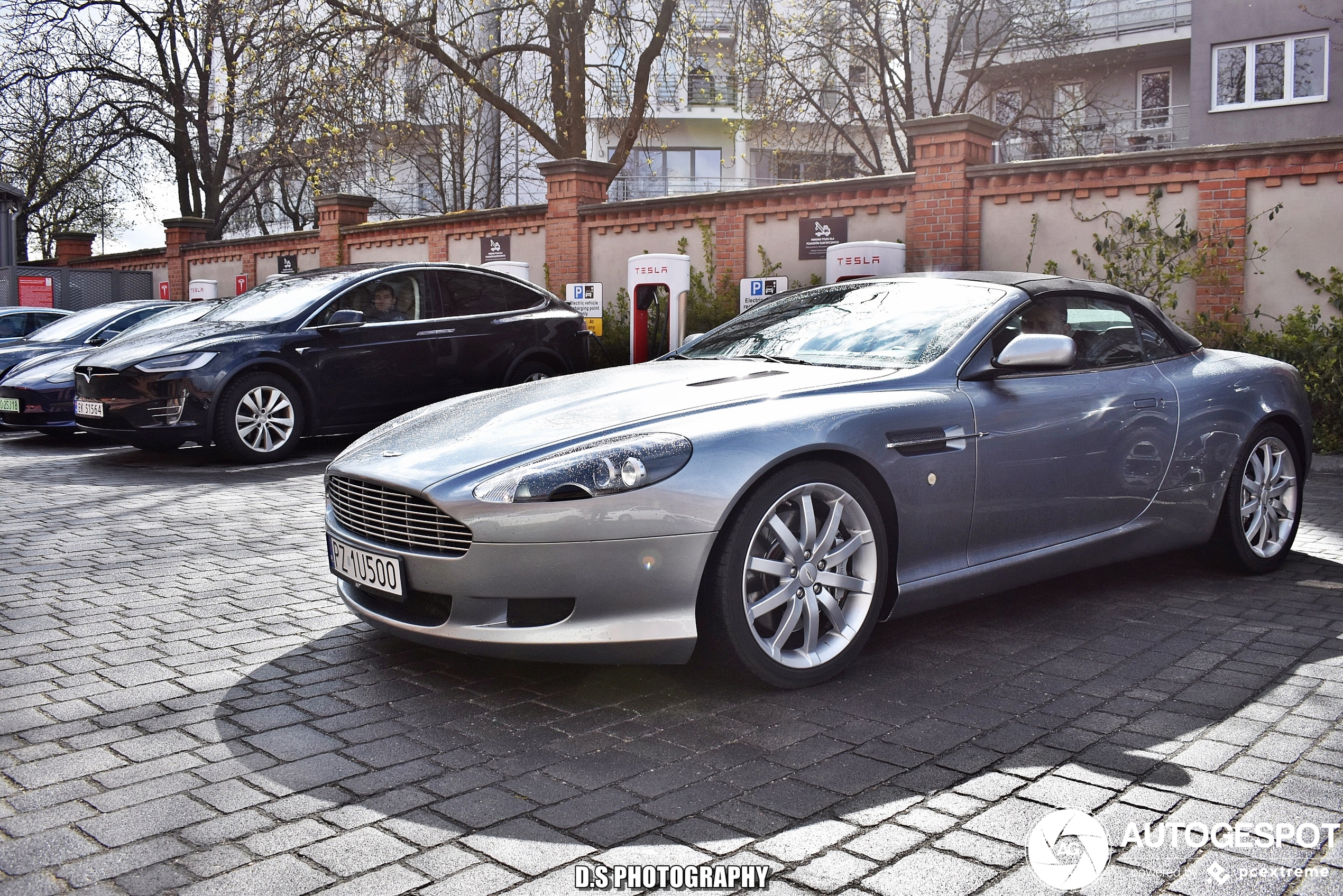 Aston Martin DB9 Volante