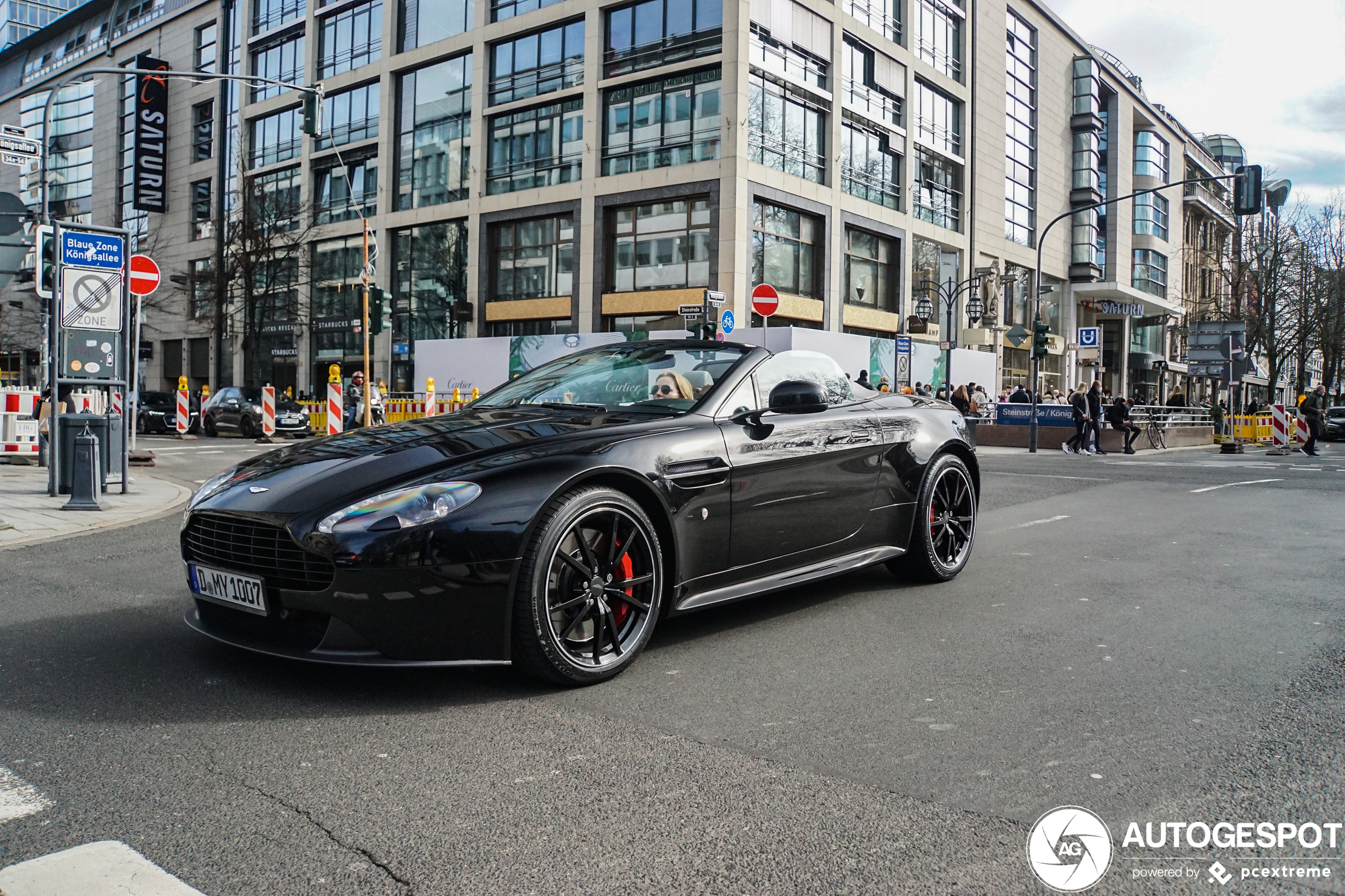 Aston Martin V8 Vantage N430 Roadster