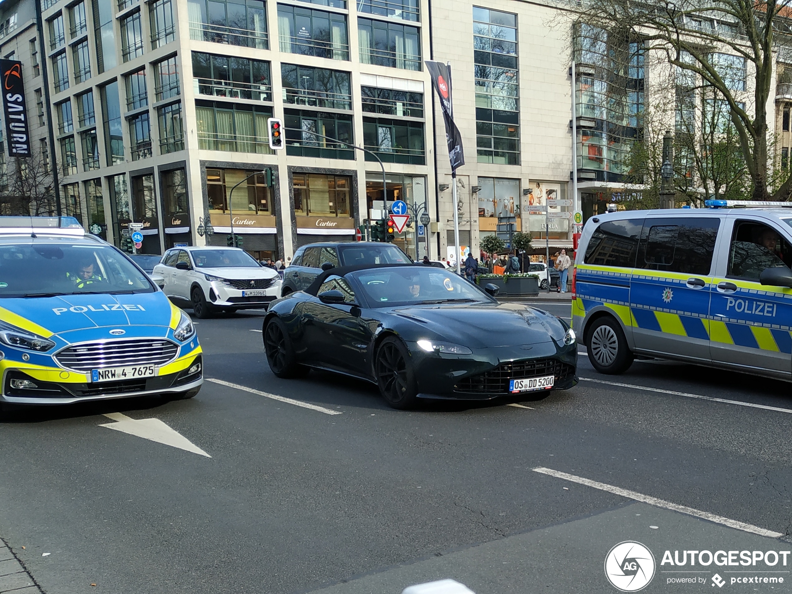 Aston Martin V8 Vantage Roadster 2020