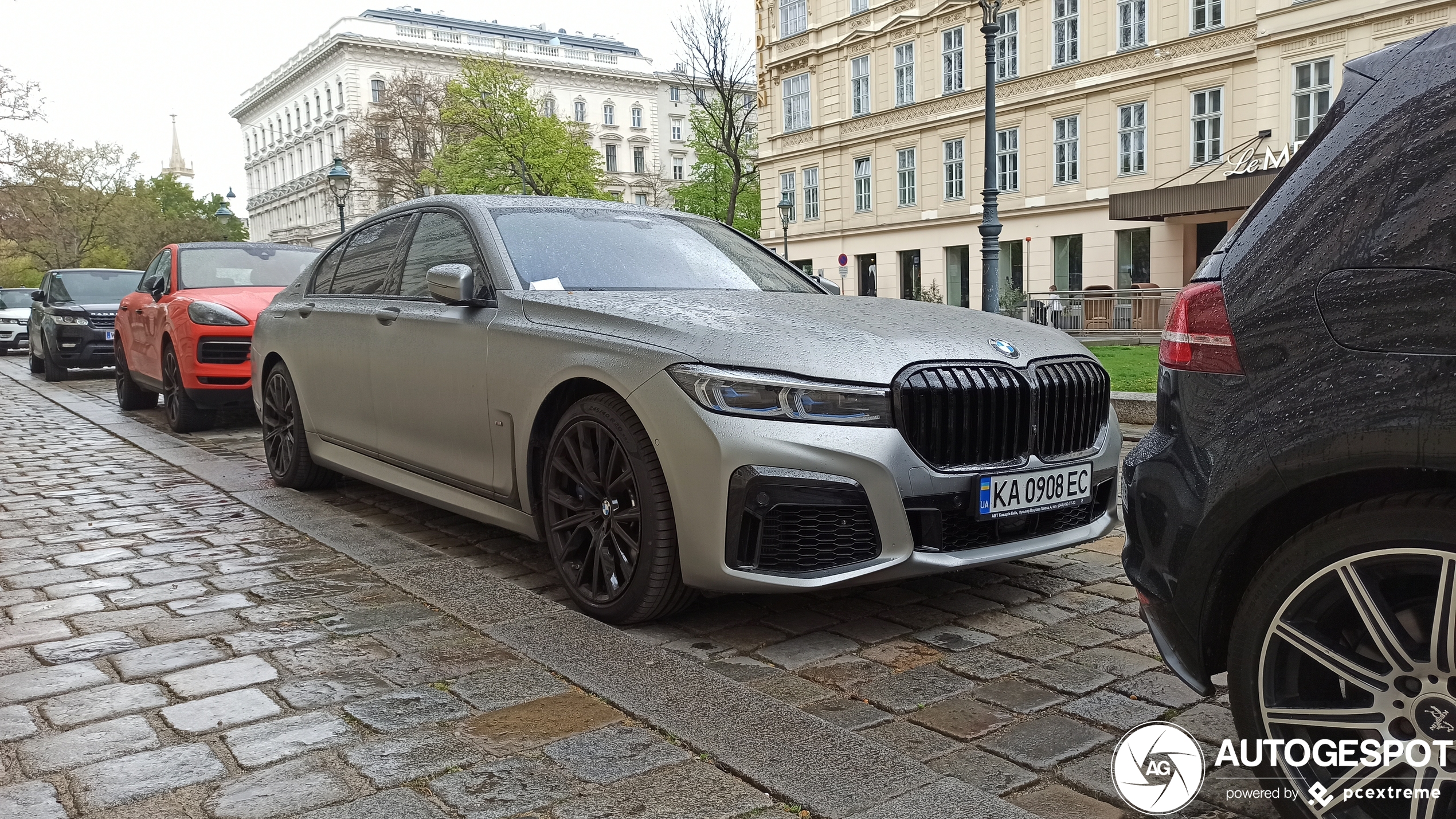 BMW M760Li xDrive 2019