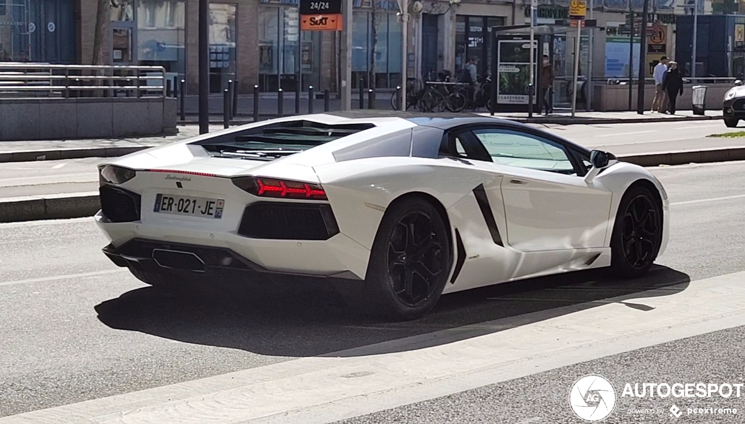 Lamborghini Aventador LP700-4