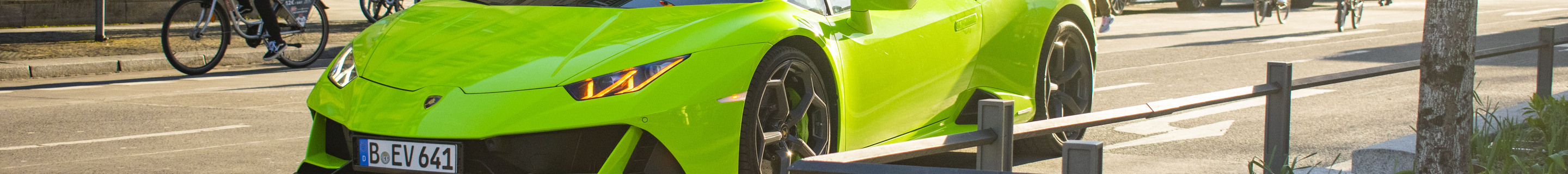 Lamborghini Huracán LP640-4 EVO Spyder