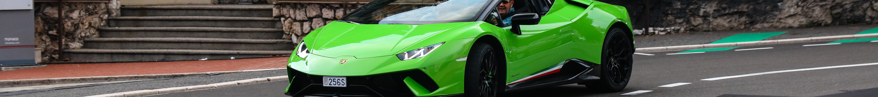 Lamborghini Huracán LP640-4 Performante Spyder