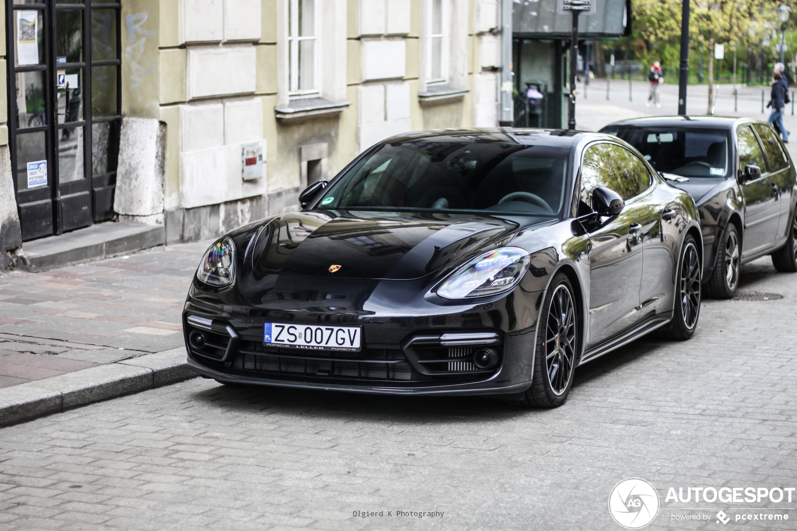 Porsche 971 Panamera GTS MkI