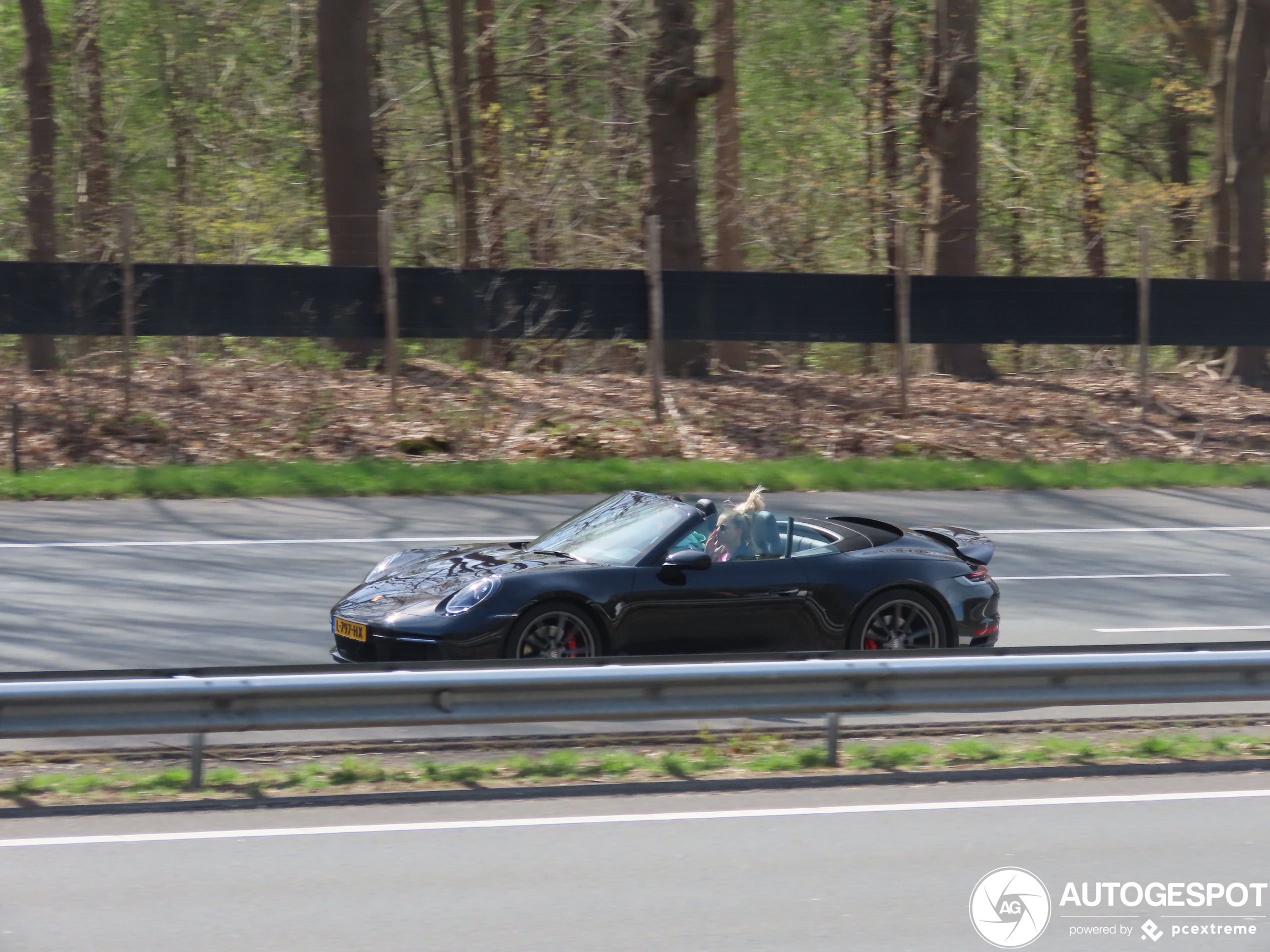 Porsche 992 Carrera S Cabriolet