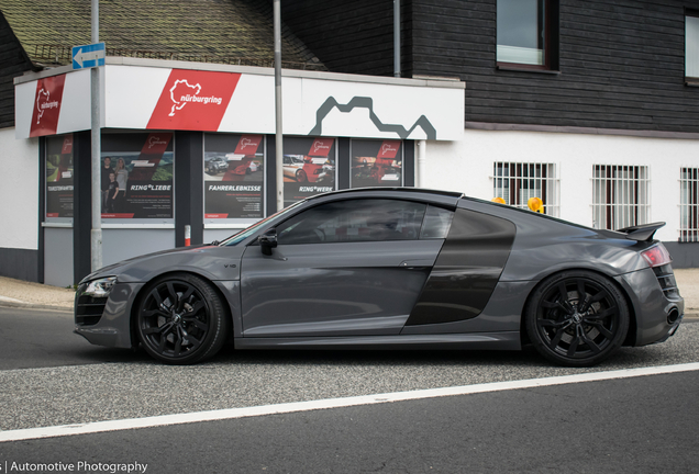 Audi R8 V10