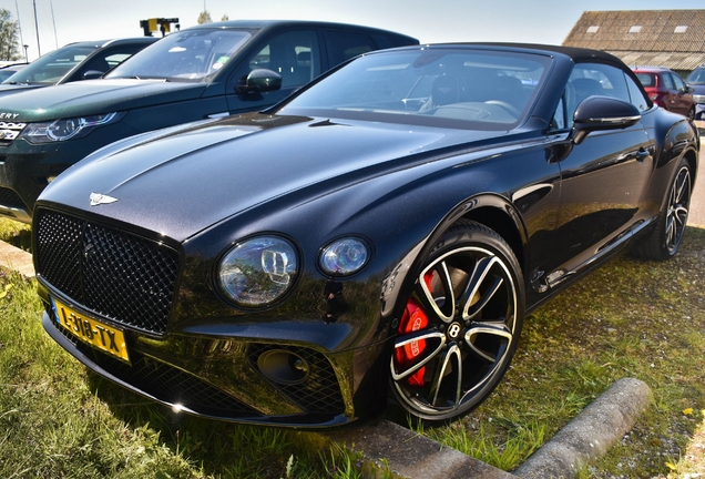 Bentley Continental GTC 2019