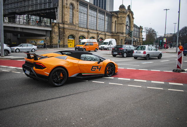 Lamborghini Huracán LP640-4 Performante Spyder