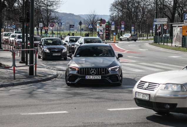 Mercedes-AMG CLA 45 S Shooting Brake X118