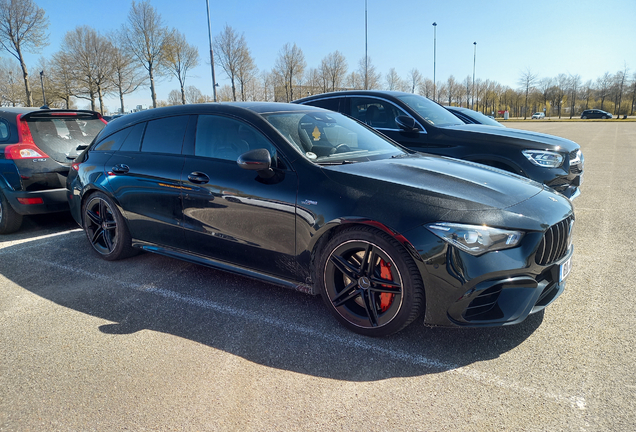 Mercedes-AMG CLA 45 S Shooting Brake X118