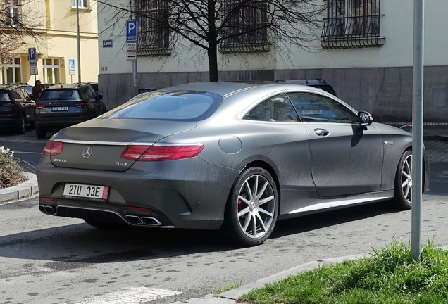 Mercedes-AMG S 63 Coupé C217