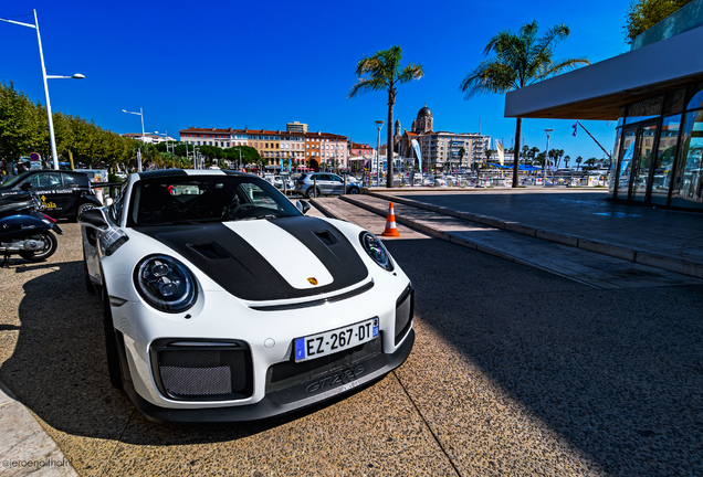 Porsche 991 GT2 RS Weissach Package