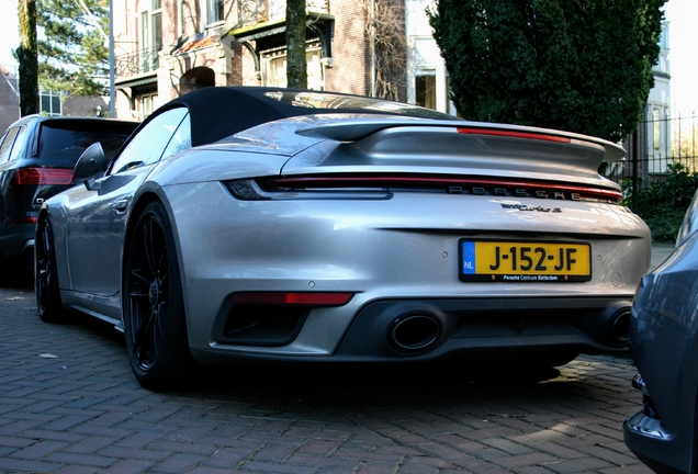 Porsche 992 Turbo S Cabriolet