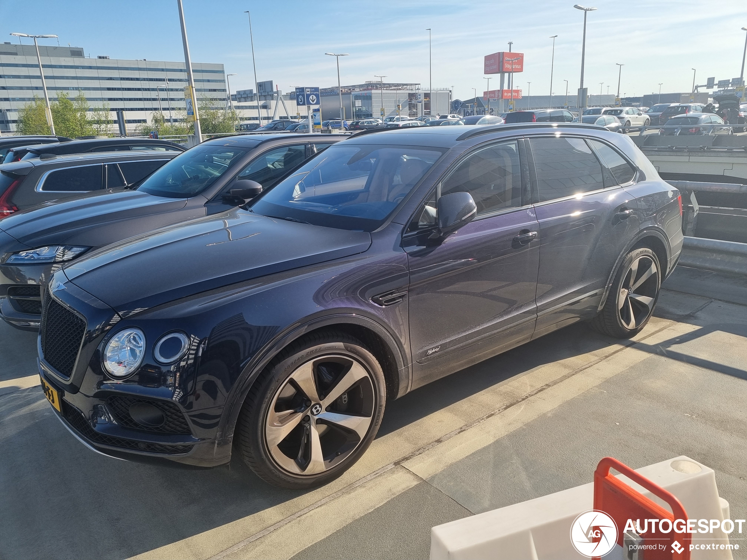 Bentley Bentayga Hybrid