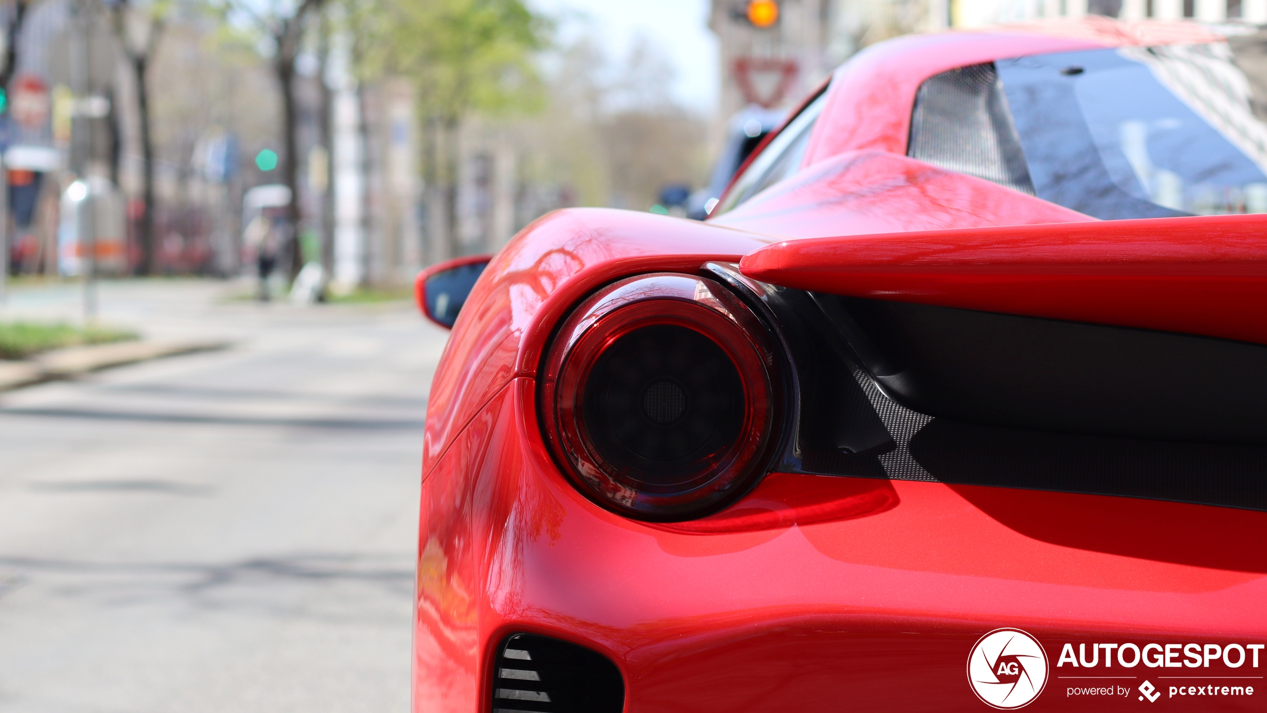 Ferrari 488 Pista - 20 April 2022 - Autogespot