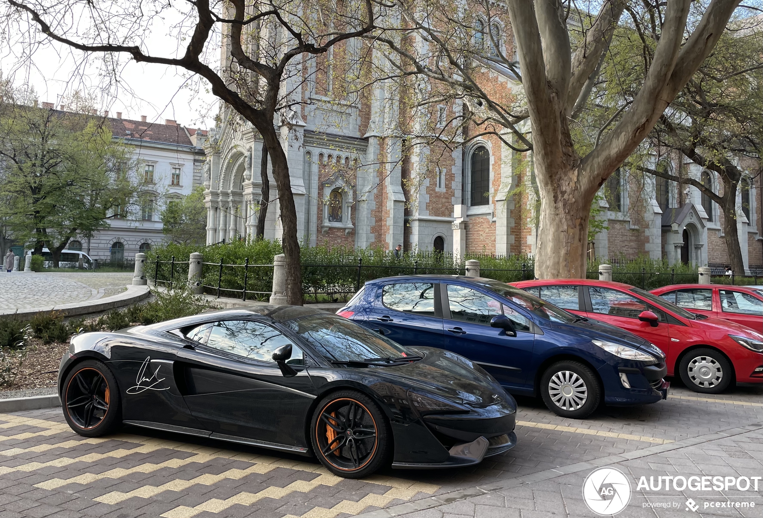 McLaren 570S