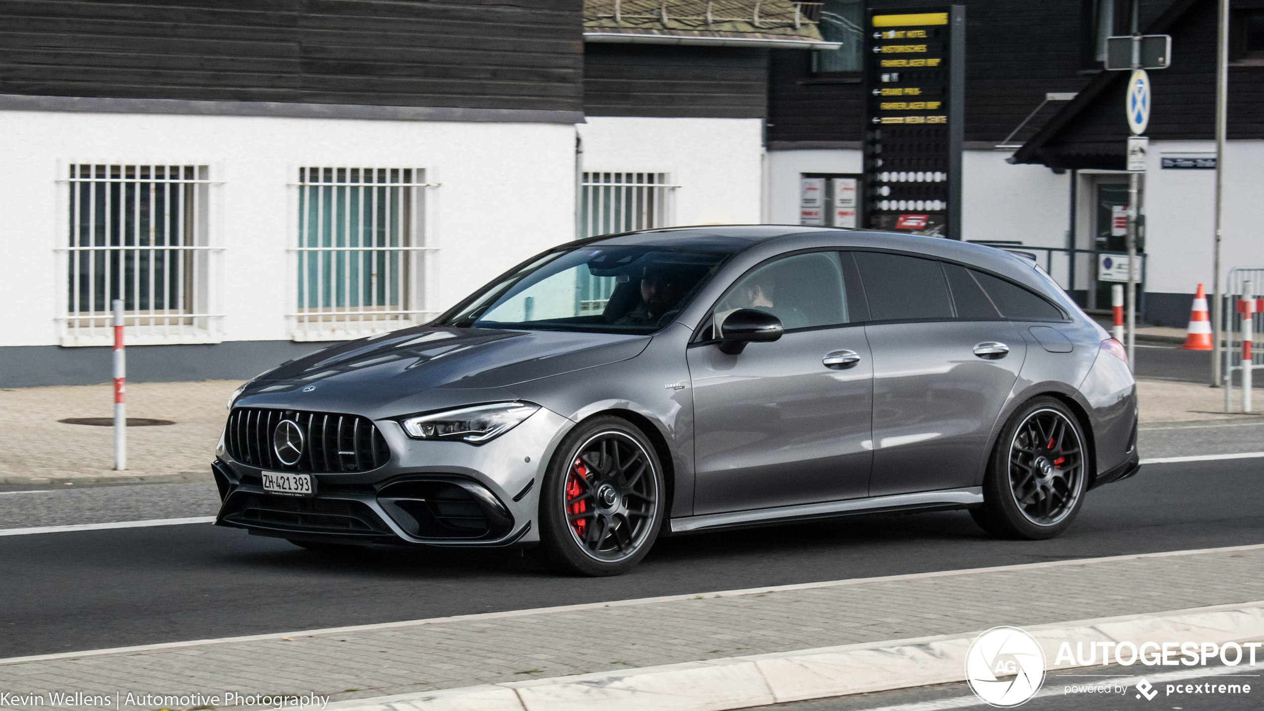 Mercedes-AMG CLA 45 S Shooting Brake X118