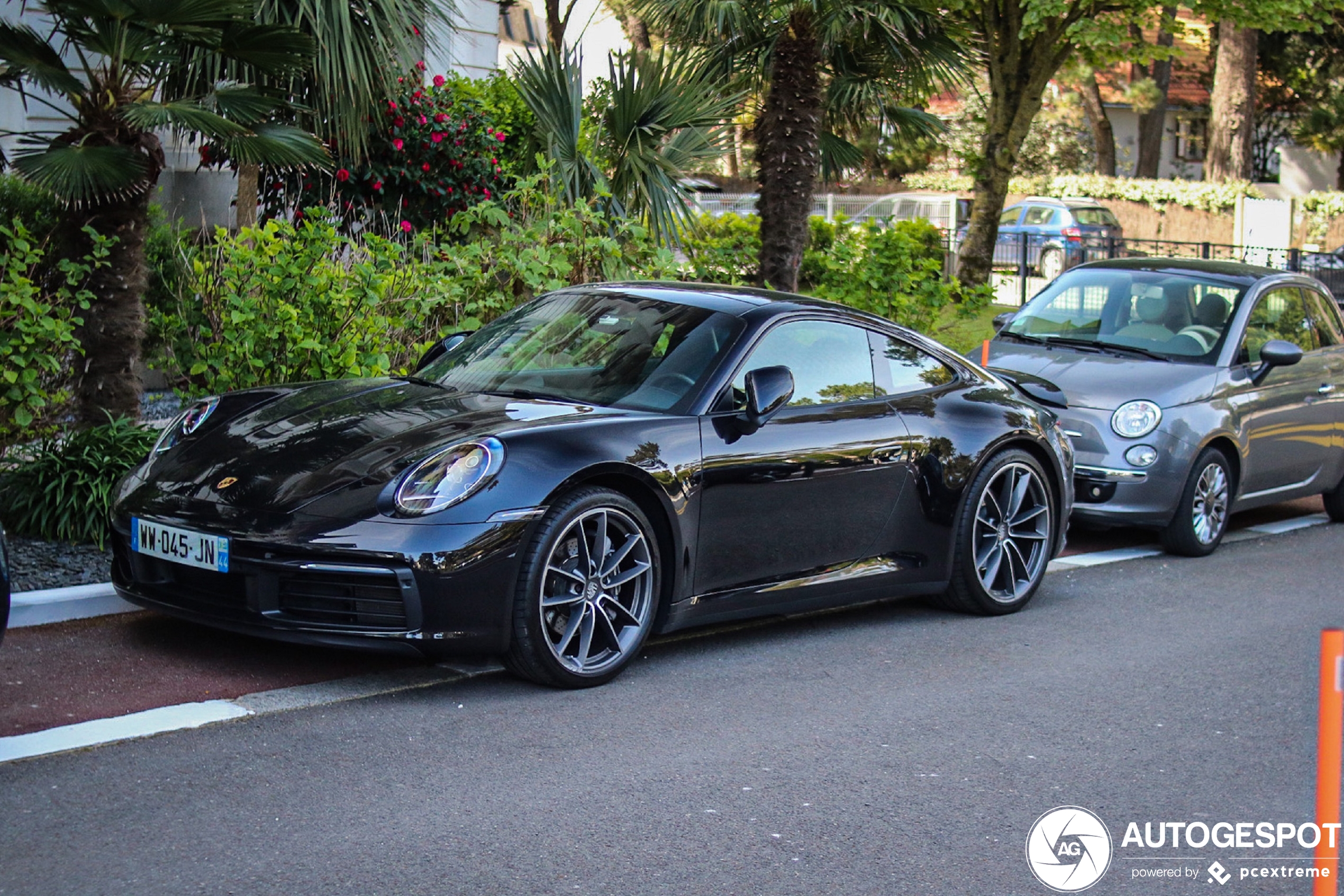 Porsche 992 Carrera 4S