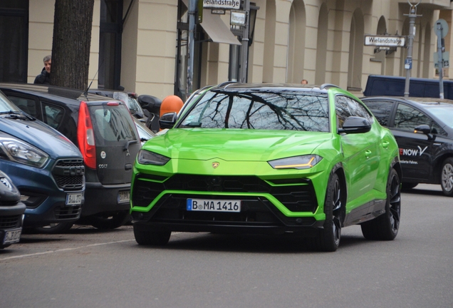 Lamborghini Urus