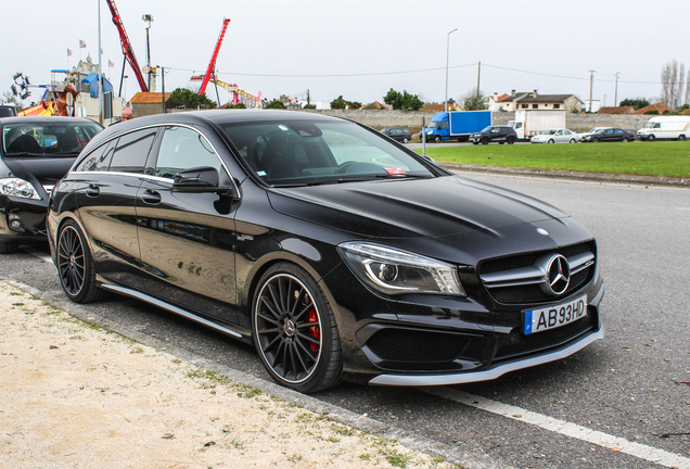 Mercedes-Benz CLA 45 AMG Shooting Brake