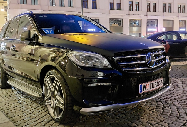 Mercedes-Benz ML 63 AMG W166