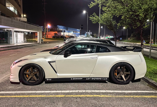 Nissan GT-R