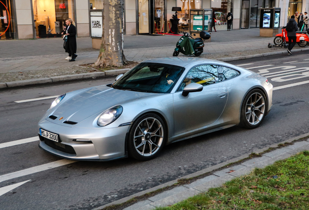 Porsche 992 GT3 Touring