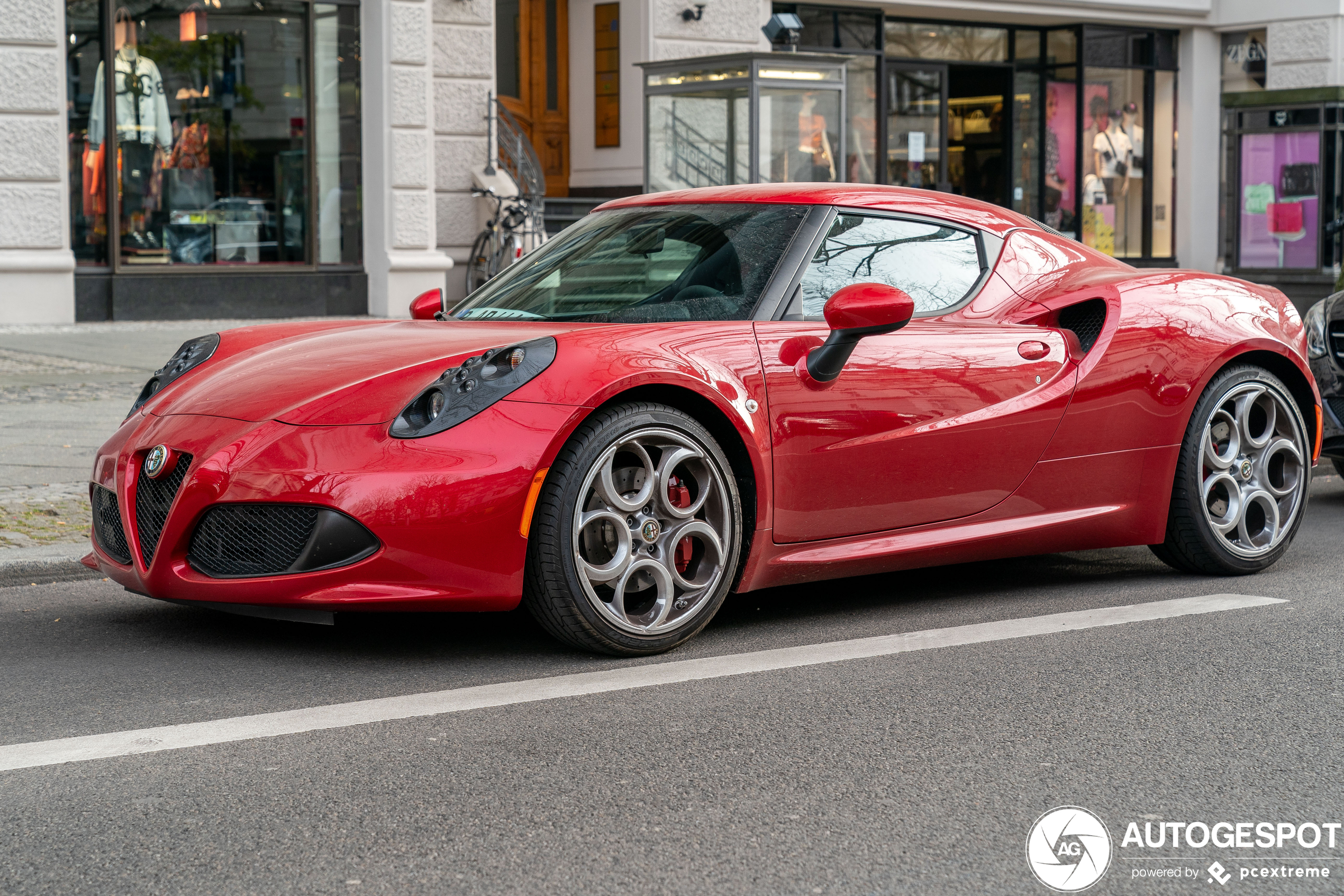 Alfa Romeo 4C Coupé