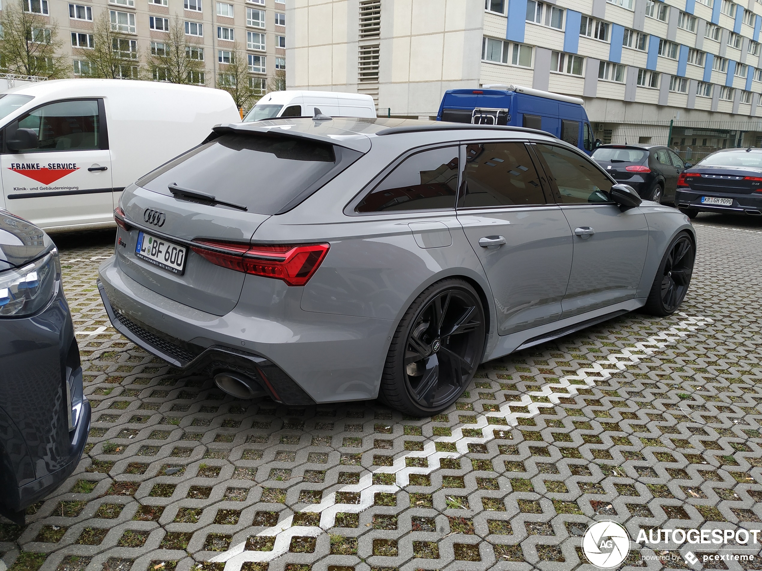 Audi RS6 Avant C8