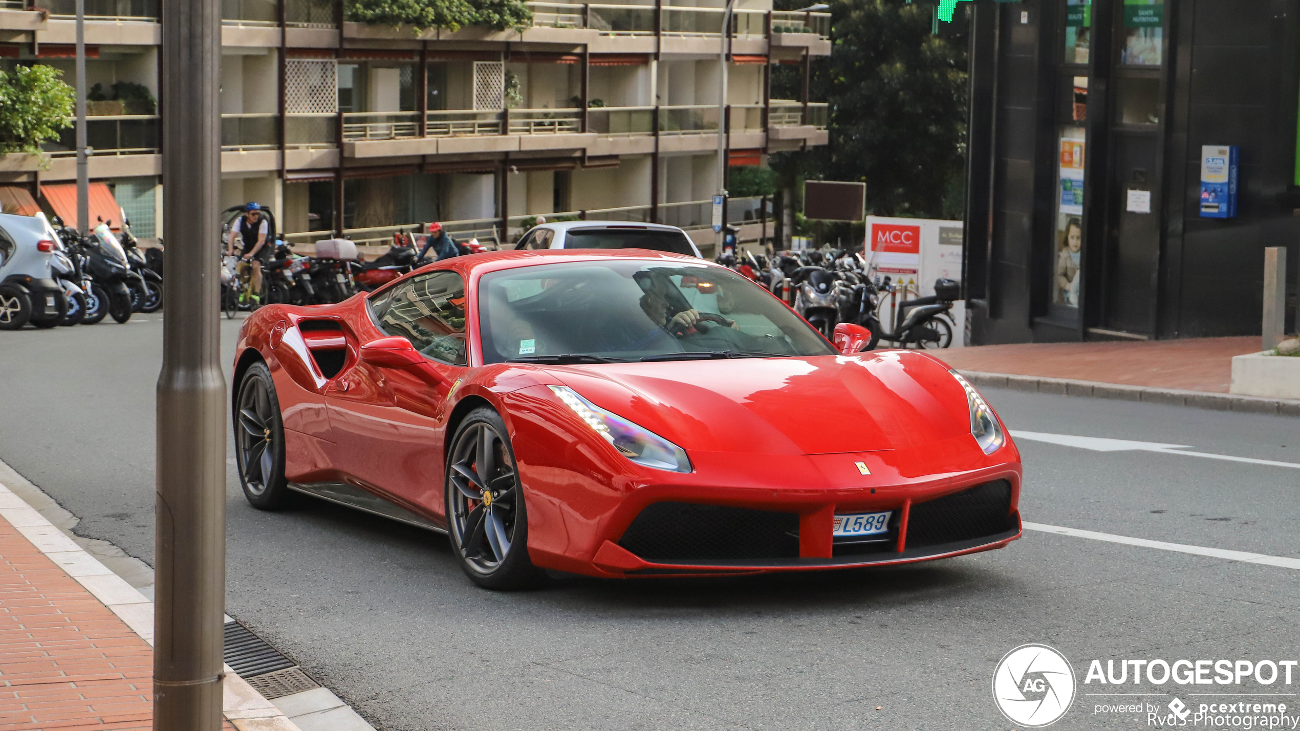 Ferrari 488 GTB